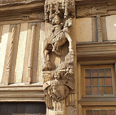 Découvre un village de l’Yonne en t’amusant