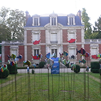 L'expo d'été s'installe dans le parc !  - AUXERRE