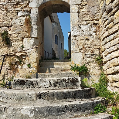 Découvre un village de l’Yonne en t’amusant