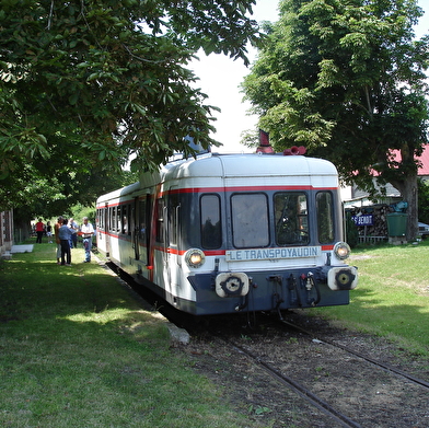Monte à bord du Transpoyaudin pour un voyage animé !