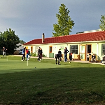 Practice de golf des 4 Arpents - MONETEAU