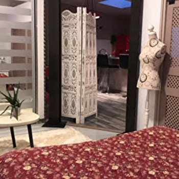 Loft avec cour près du Chablisien - VILLY