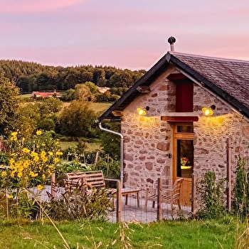 Sous les Trois Tilleuls - SAINT-LEGER-VAUBAN